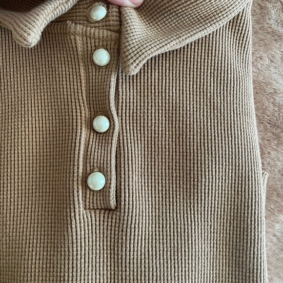 Donni Thermal Pullover - Picture 6 of 9